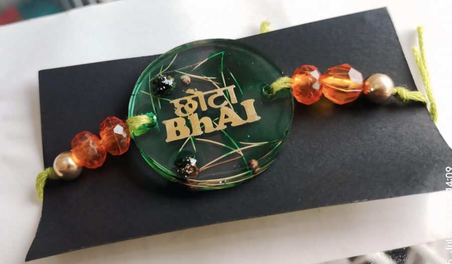 Chota Bhai Rakhi (Green Round Resin)